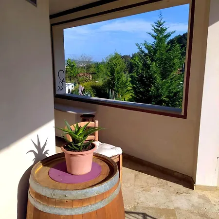 Casa Alice Holiday home *